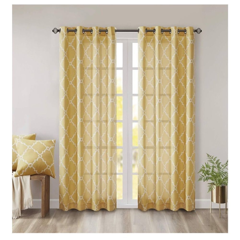 Madison Park Saratoga Single Fretwork 1 Panel Grommet Top 50x63, Yellow/White